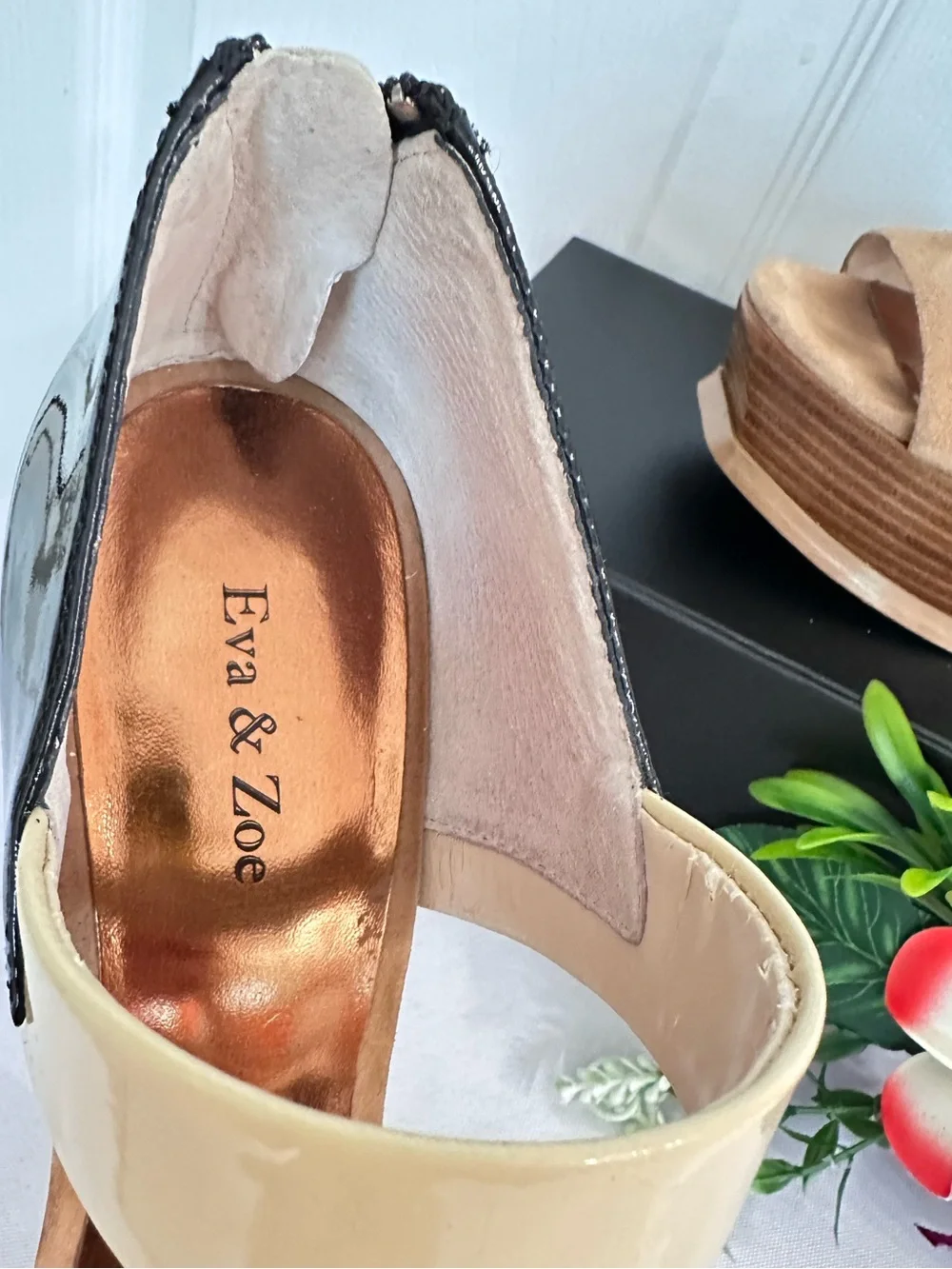 EVA & ZOE ~ Stiletto Black and Beige Patent Leather w/Tan Suede Leather Peep Toe